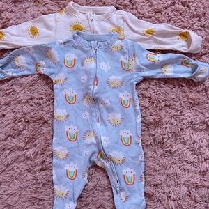 Baby Onesie gender neutral 0-3 months